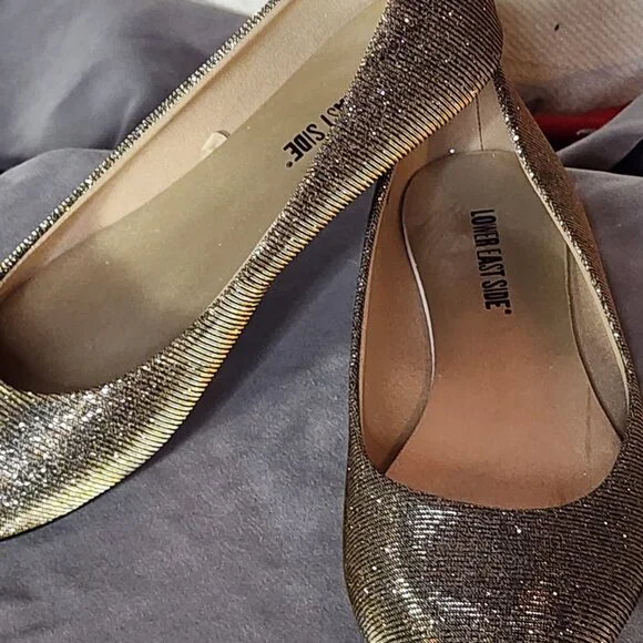 Lower East Side Gold Glitter Chelsea Dorado Fabric Upper Ballet Flat Size 7W - Picture 2 of 16